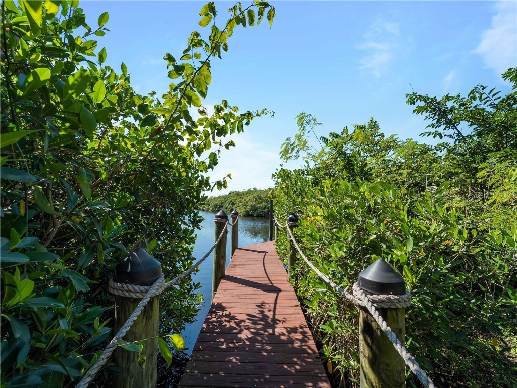 1313 Driftwood Drive North Fort Myers FL 33903 - CALOOSAHATCHEE RIVER C7516765 image57