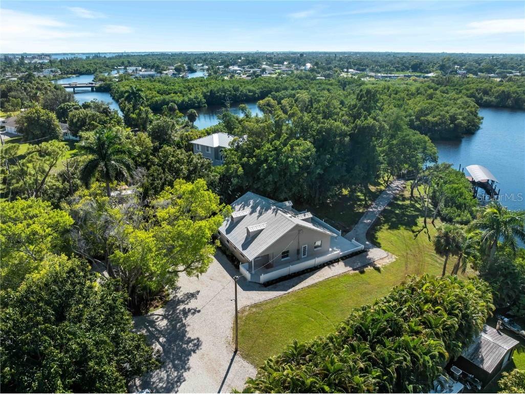 1313 Driftwood Drive North Fort Myers FL 33903 - CALOOSAHATCHEE RIVER C7516765 image61