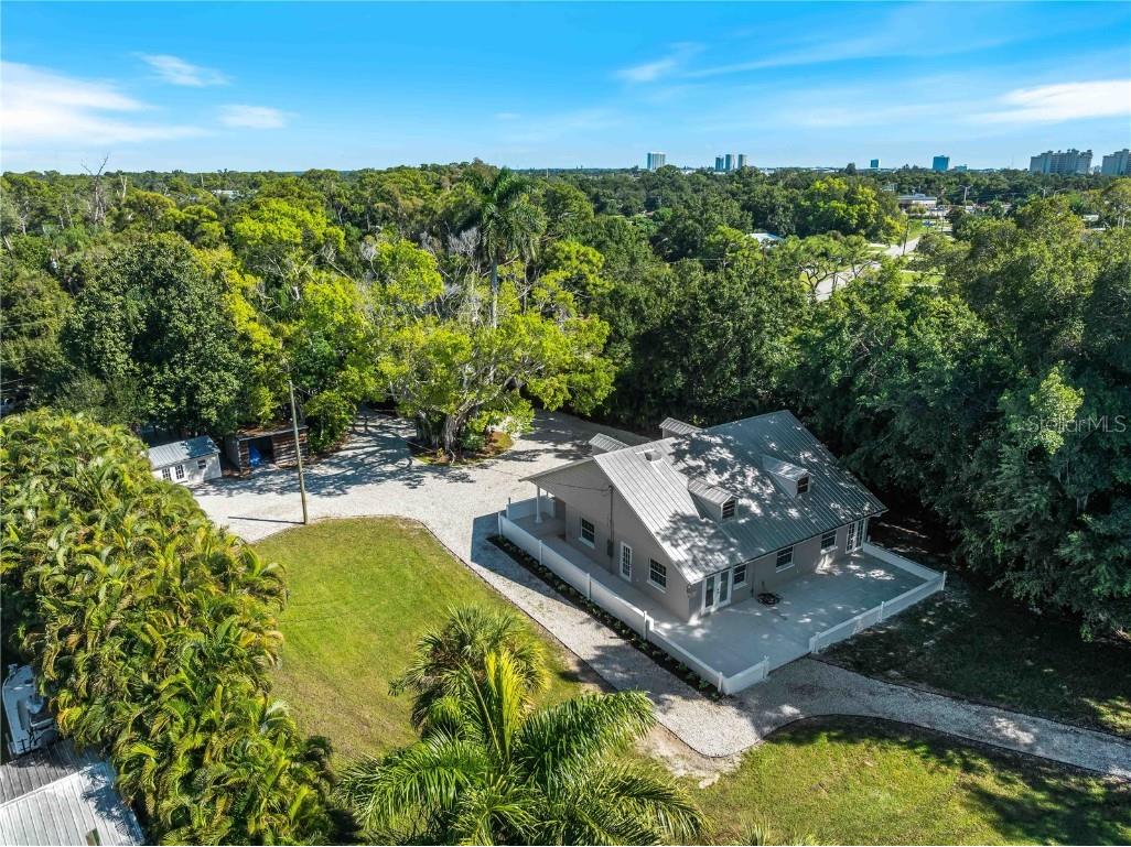 1313 Driftwood Drive North Fort Myers FL 33903 - CALOOSAHATCHEE RIVER C7516765 image67