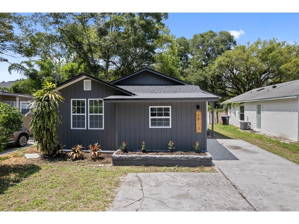 1313 E Pineloch Avenue Orlando FL 32806 O6114031 image1