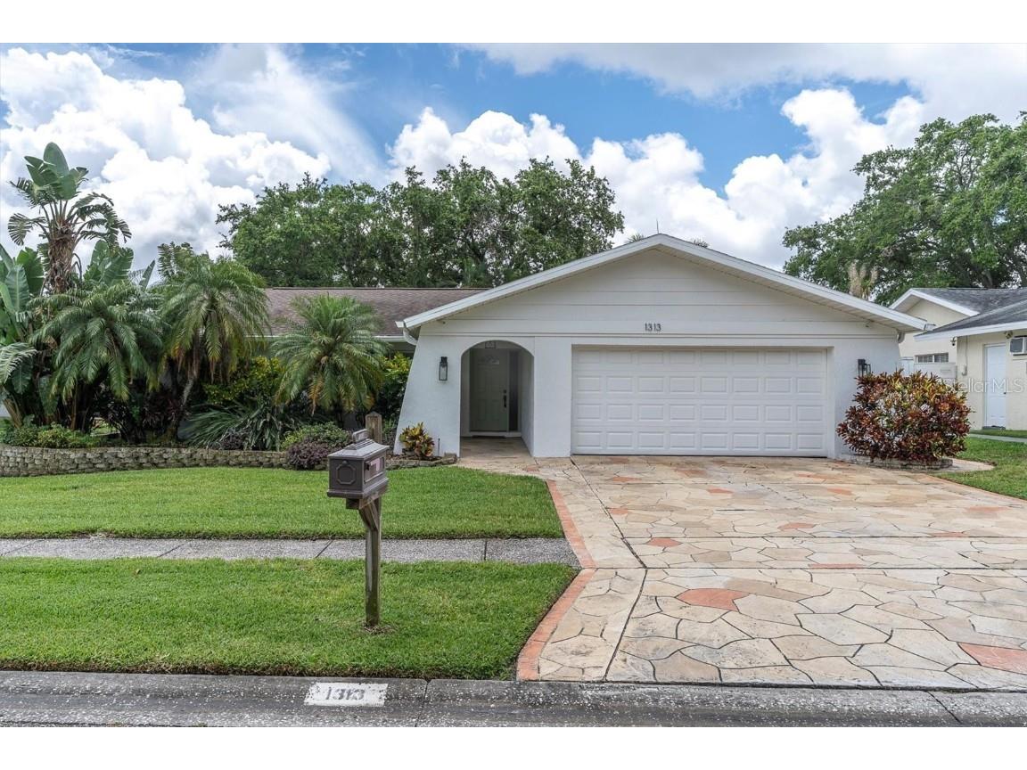 1313 Markley Drive Largo FL 33770 TB8386087 image1