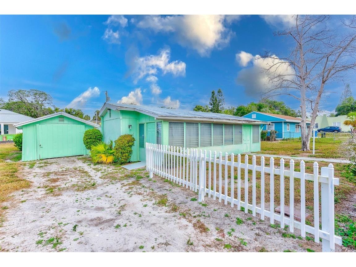 1313 Michigan Avenue Palm Harbor FL 34683 TB8325725 image1