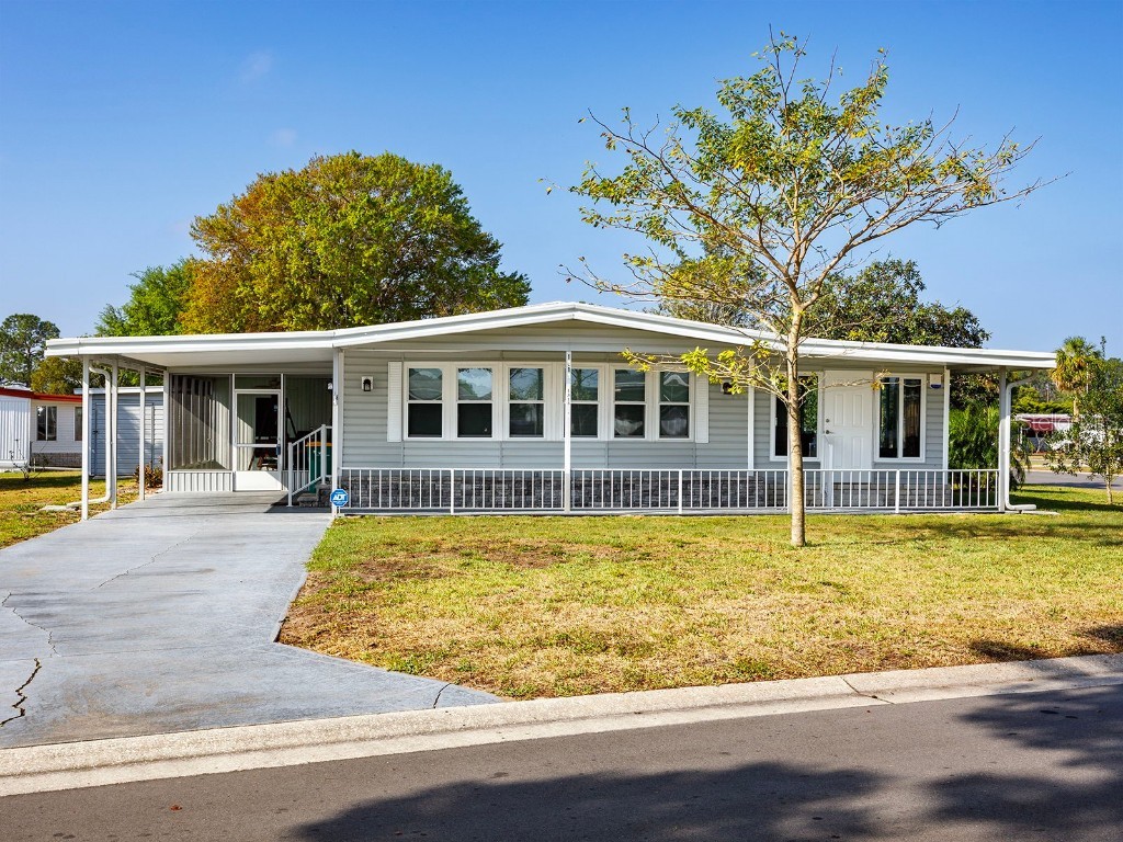 1313 Mohawk Circle Tavares FL 32778 G5065920 image1