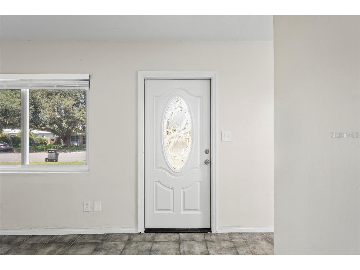 1313 N Barry Street Clearwater FL 33756 W7878631 image2