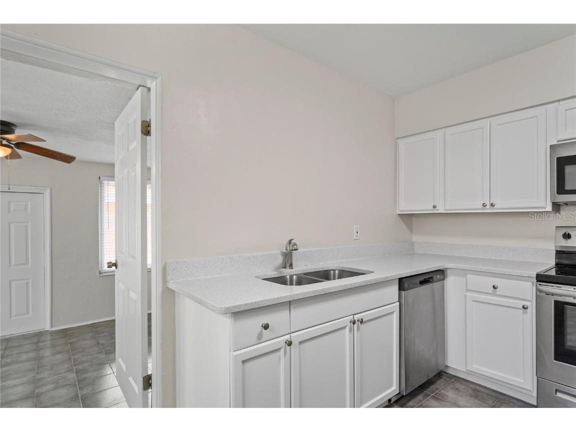 1313 N Barry Street Clearwater FL 33756 W7878631 image6