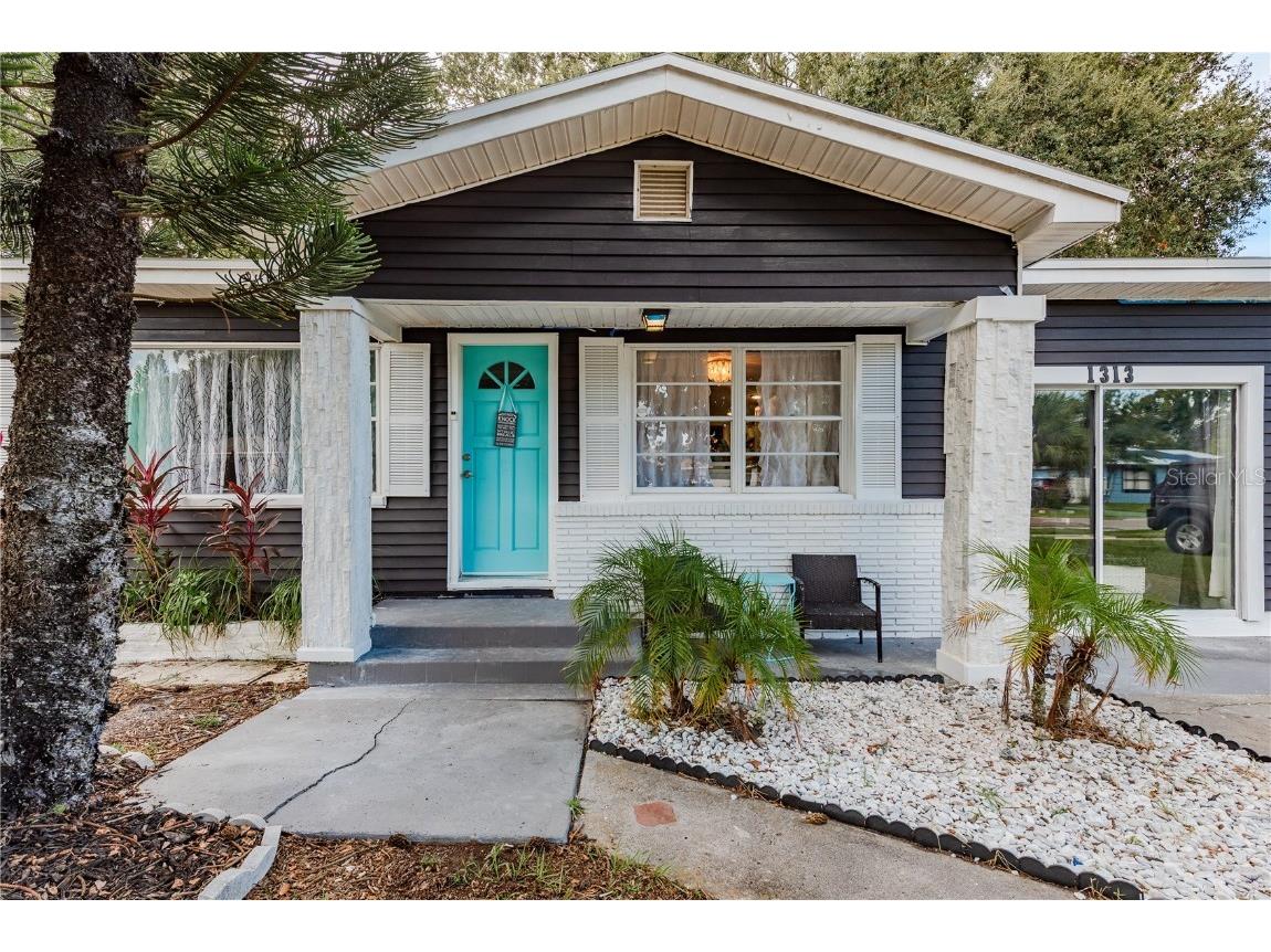 1313 Parkwood Street Clearwater FL 33755 TB8432346 image1