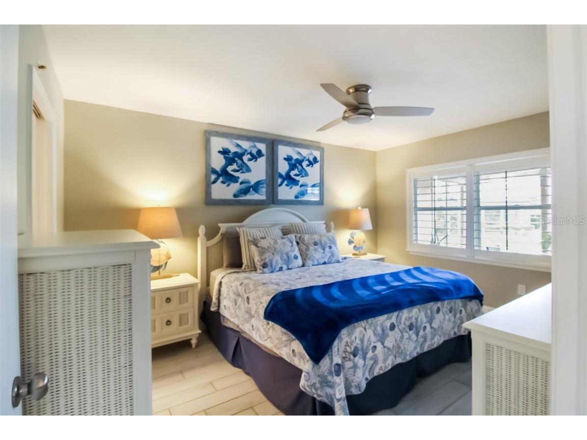 1313 Siesta Bayside Drive #1313-D Sarasota FL 34242 A4594318 image15