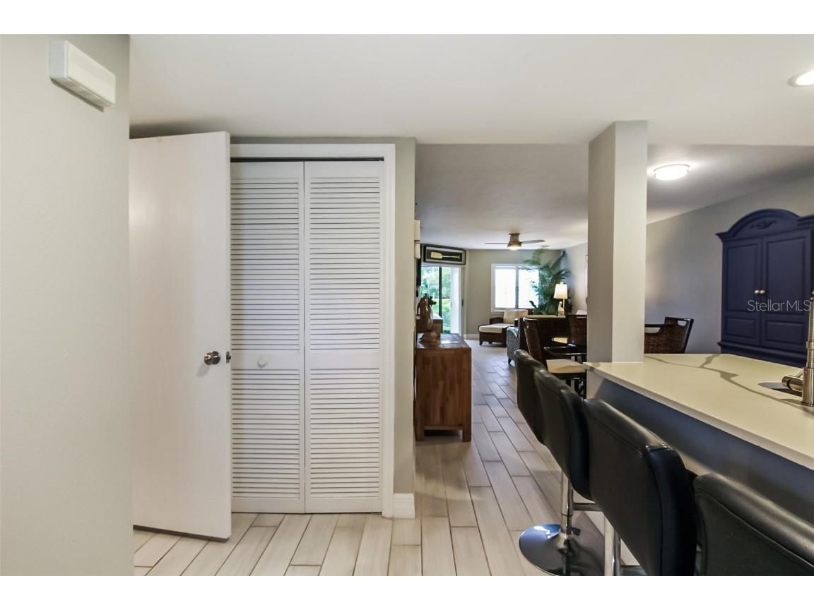 1313 Siesta Bayside Drive #1313-D Sarasota FL 34242 A4594318 image4