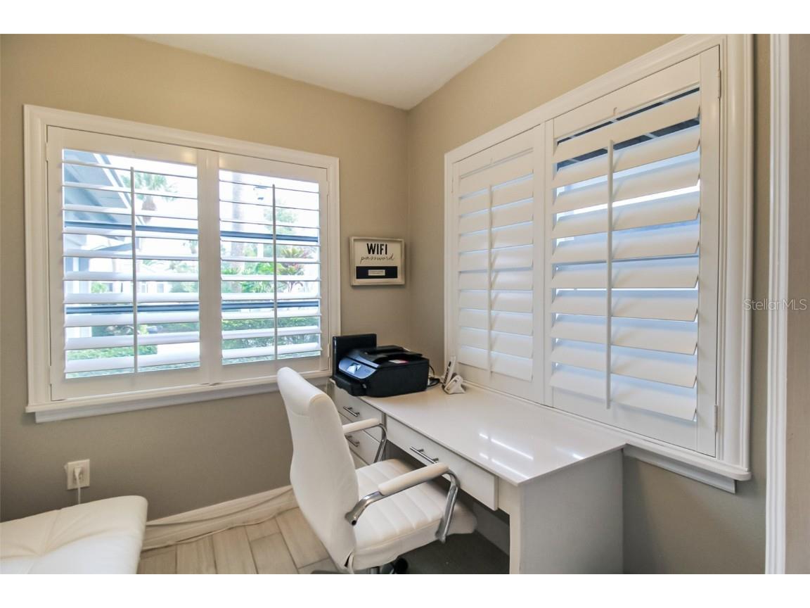 1313 Siesta Bayside Drive #1313-D Sarasota FL 34242 A4594318 image7