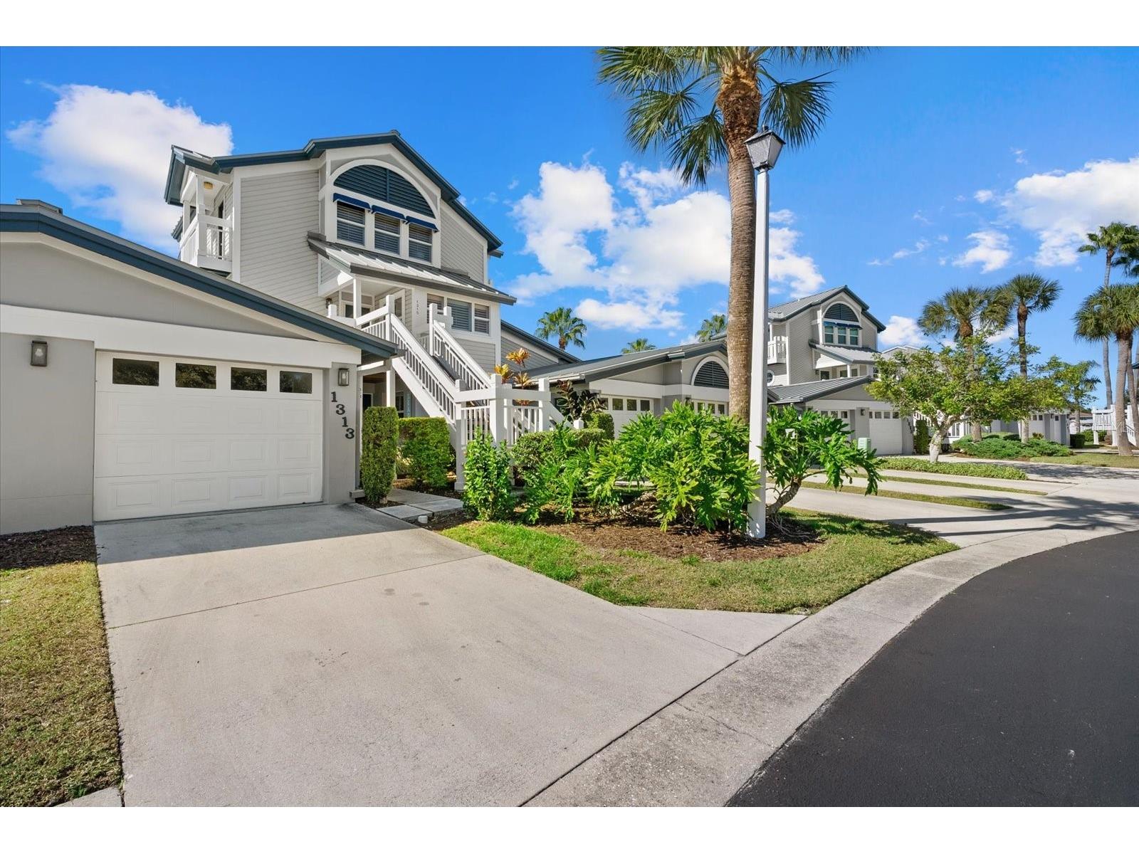 1313 Siesta Bayside Drive #1313D Sarasota FL 34242 - INTERCOASTAL WATERWAY A4678960 image1