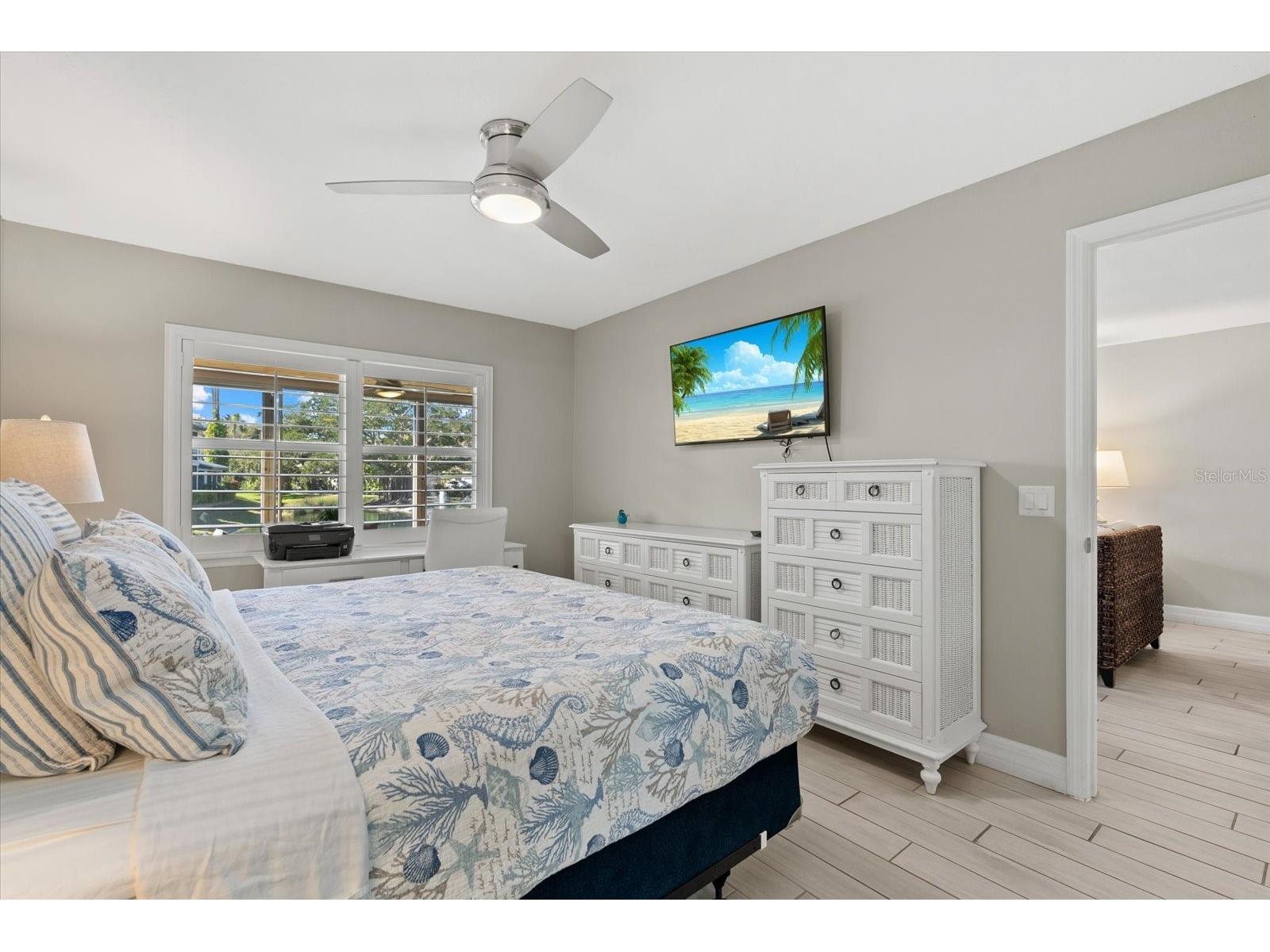 1313 Siesta Bayside Drive #1313D Sarasota FL 34242 - INTERCOASTAL WATERWAY A4678960 image16