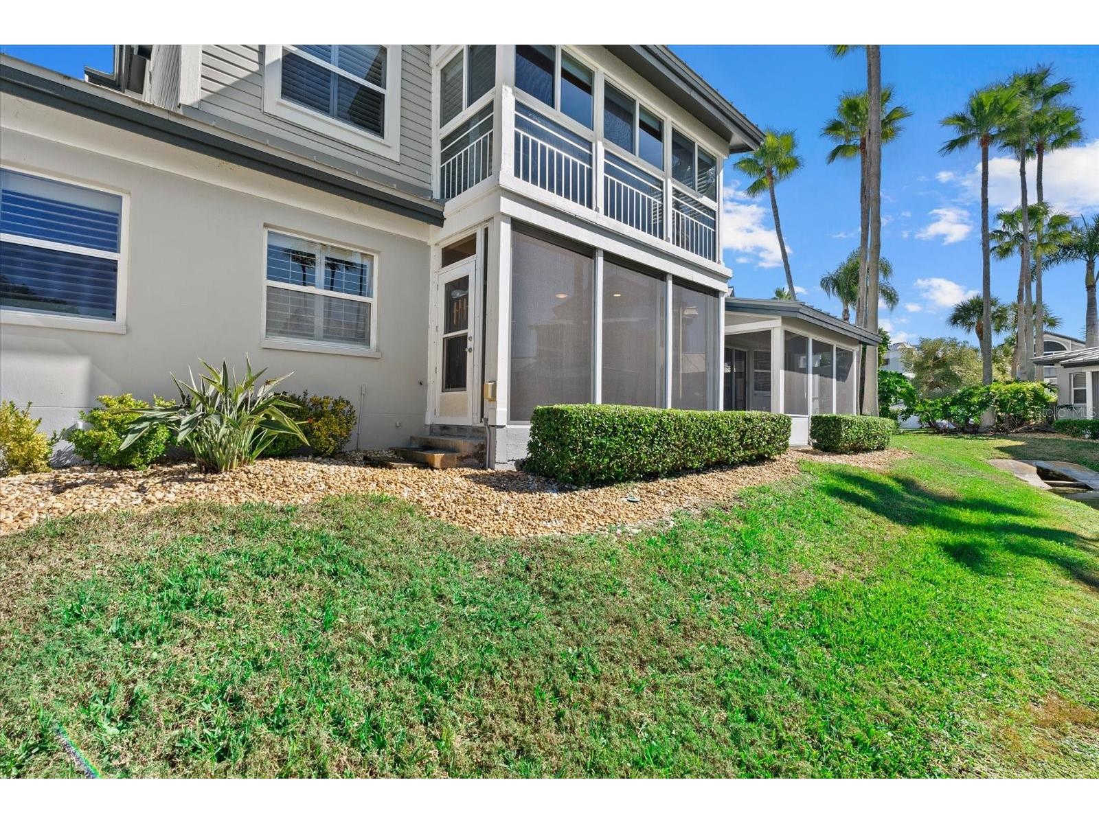 1313 Siesta Bayside Drive #1313D Sarasota FL 34242 - INTERCOASTAL WATERWAY A4678960 image25