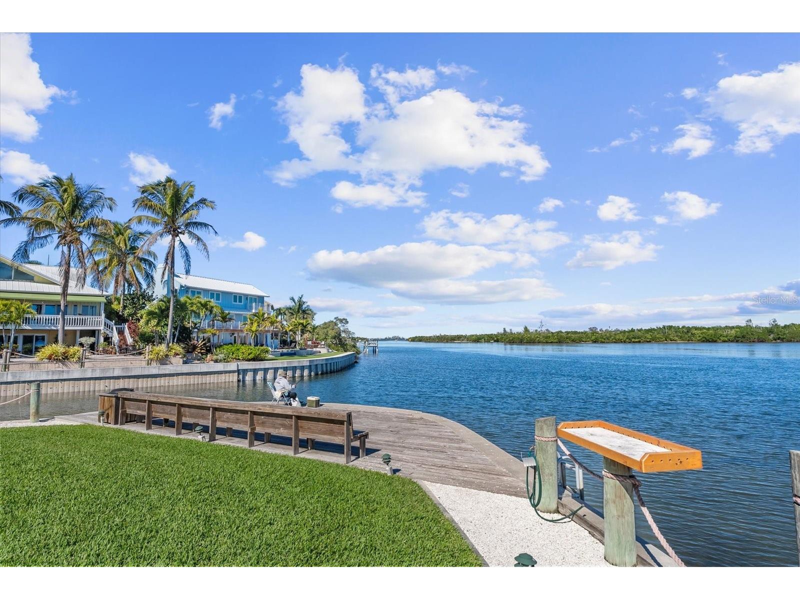 1313 Siesta Bayside Drive #1313D Sarasota FL 34242 - INTERCOASTAL WATERWAY A4678960 image45
