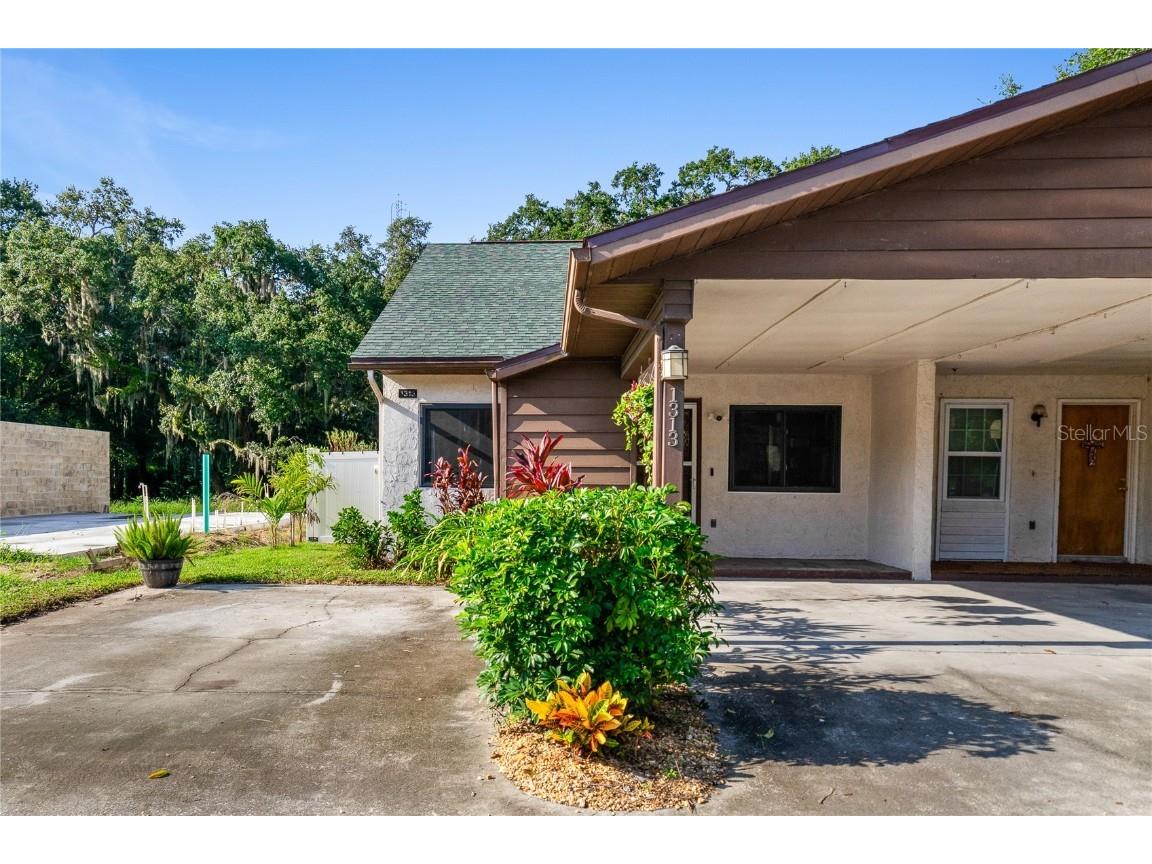 1313 Vine Street Leesburg FL 34748 O6131061 image1