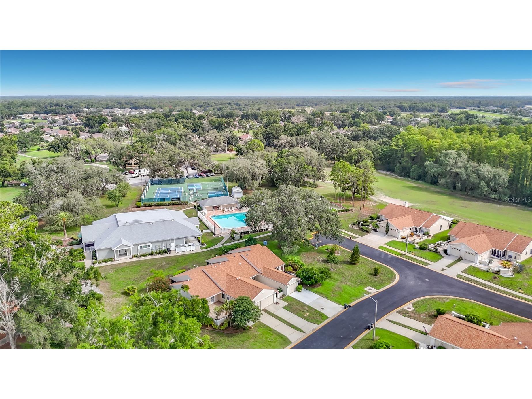 13130 Greenview Court Hudson FL 34669 W7887747 image3