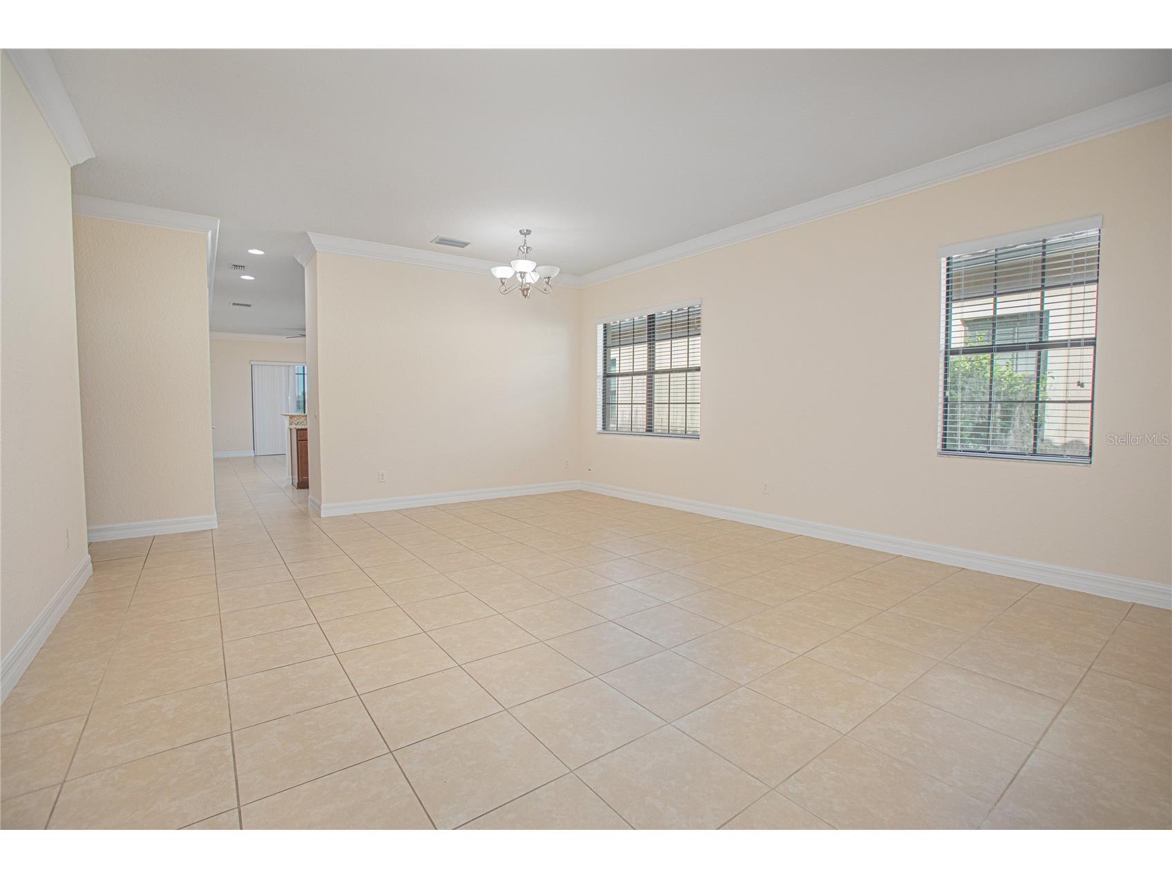 13130 Woodford Street Orlando FL 32832 O6372320 image4