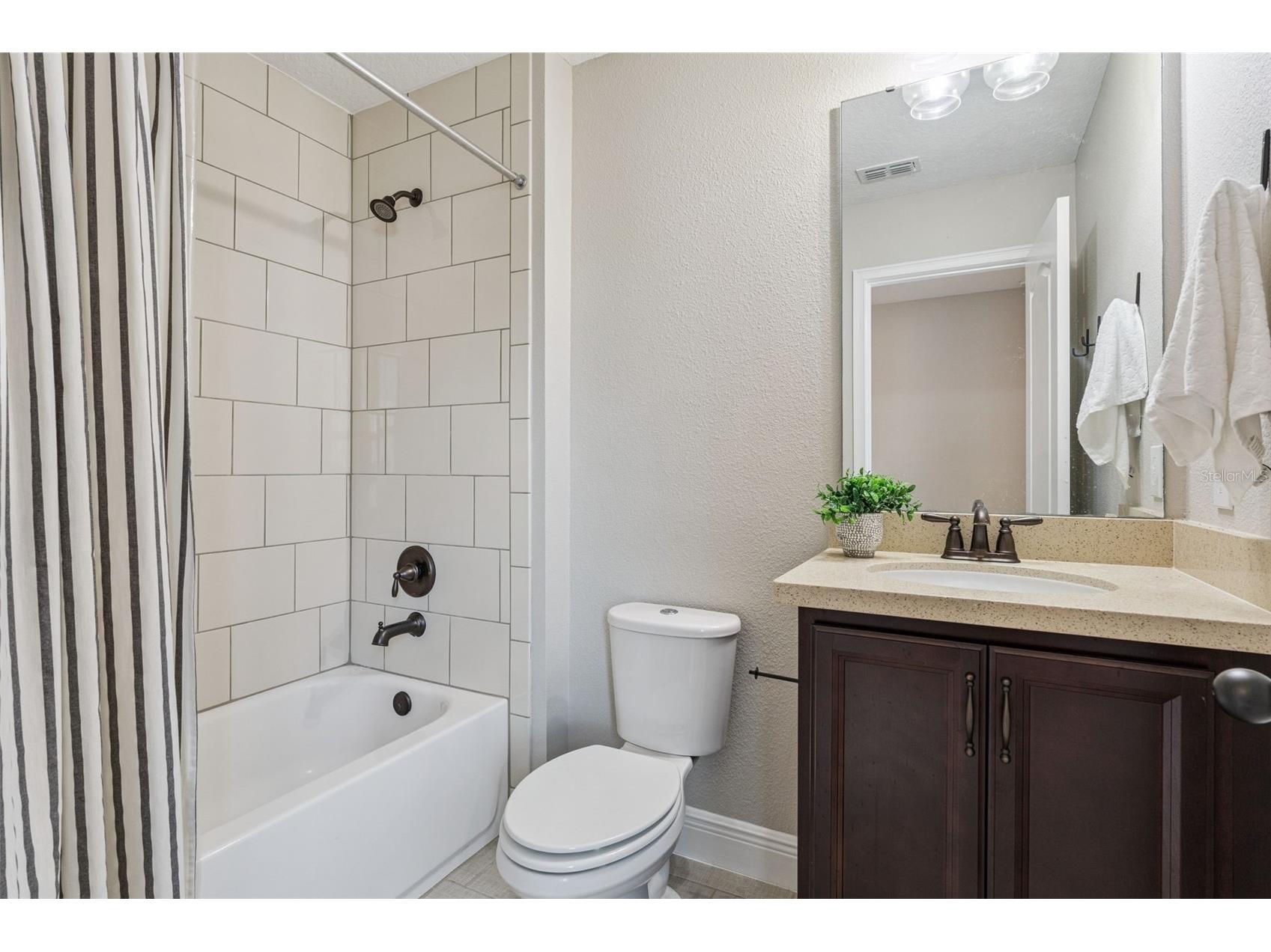 13132 Lower Harden Avenue Orlando FL 32827 O6398752 image49