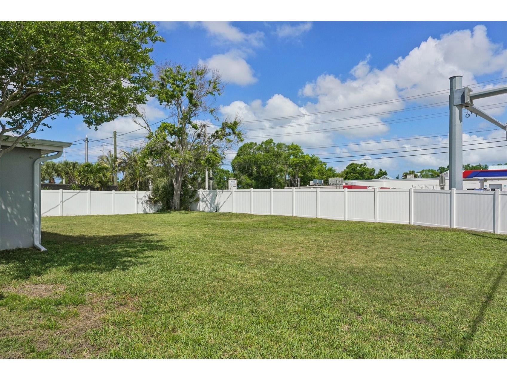 13133 Dorchester Drive Seminole FL 33776 TB8494078 image33