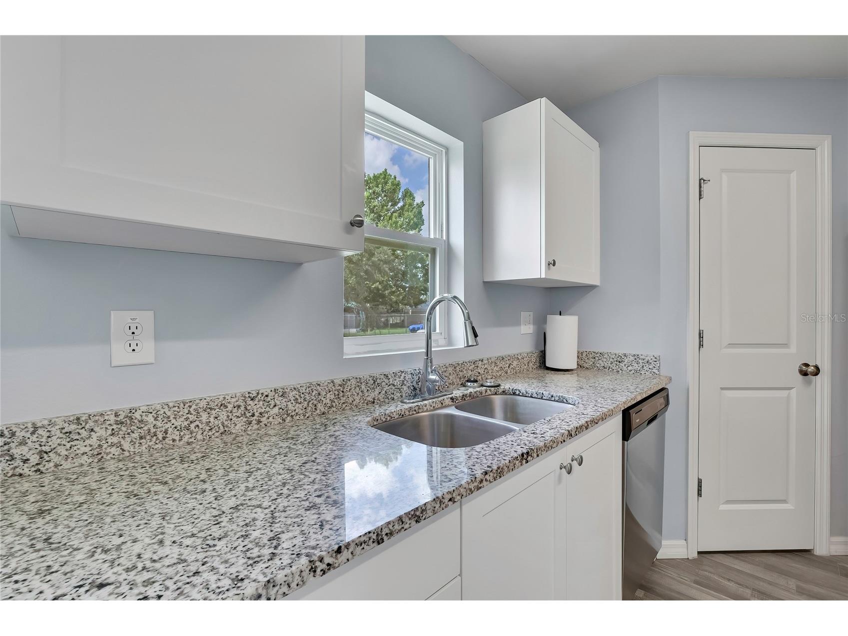 13134 Osprey Avenue Weeki Wachee FL 34614 W7887962 image18