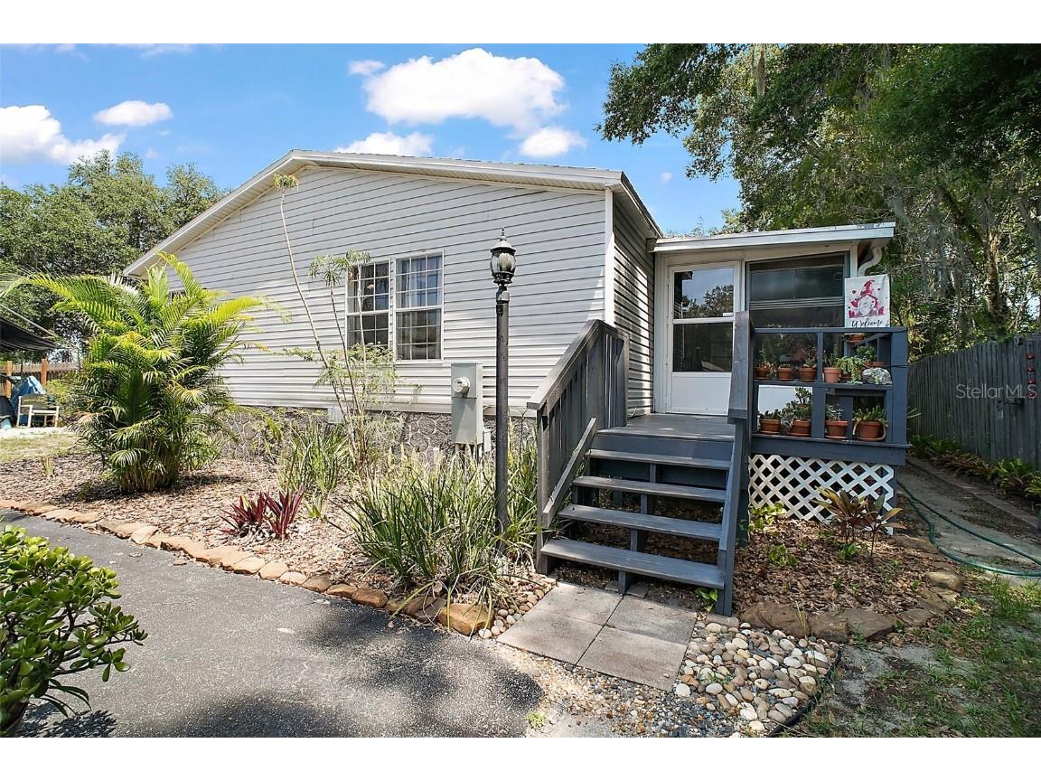 13137 Kansas Avenue Astatula FL 34705 G5097607 image1