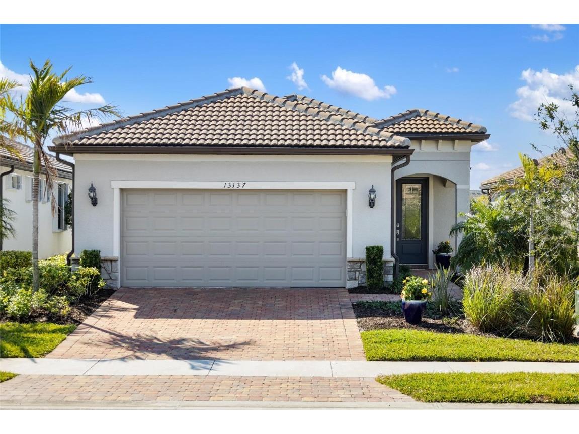13137 Oriago Street Venice FL 34293 D6141040 image1
