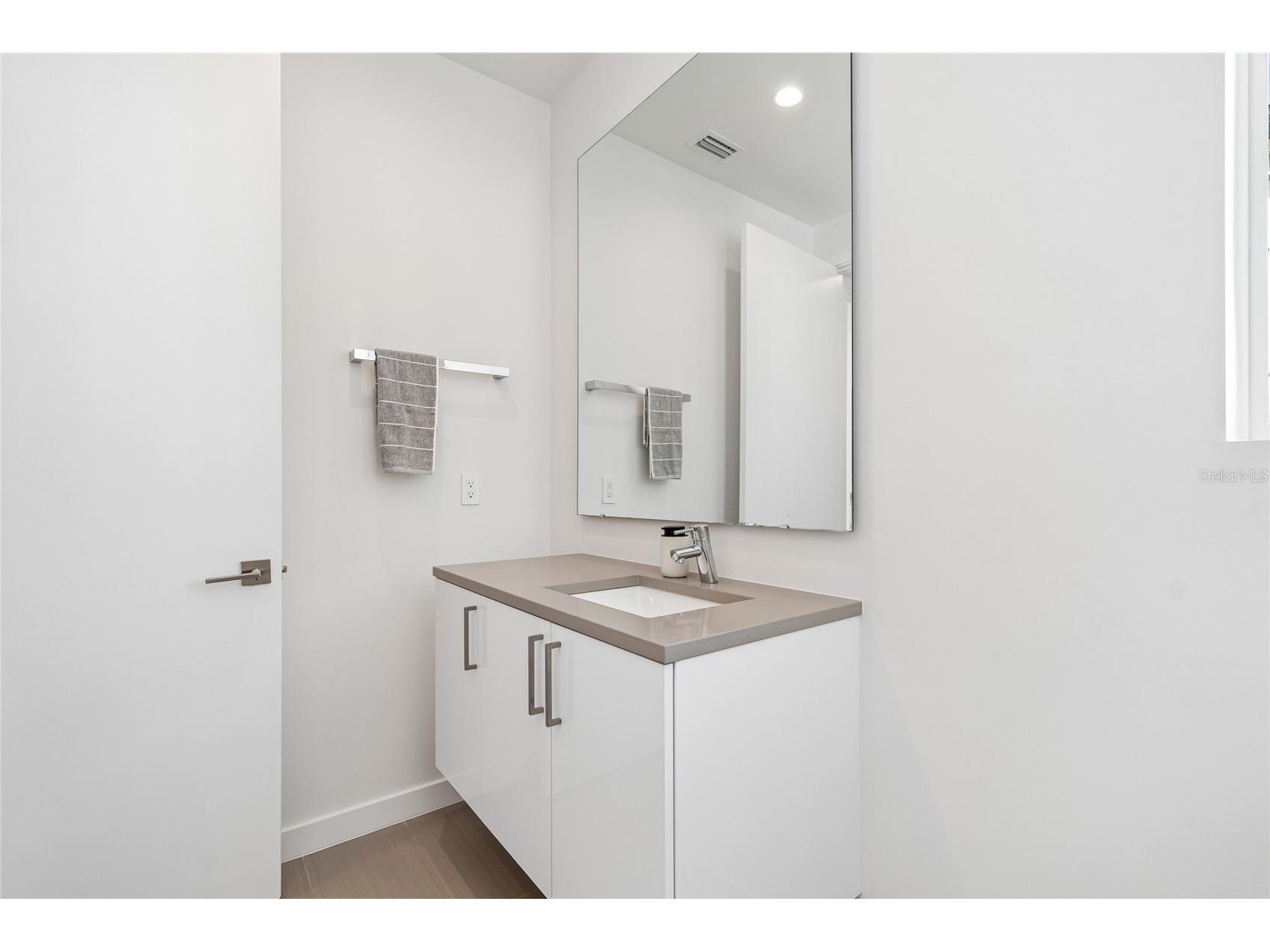 1314 1/2 W. Lemon Street Tampa FL 33606 TB8512163 image59