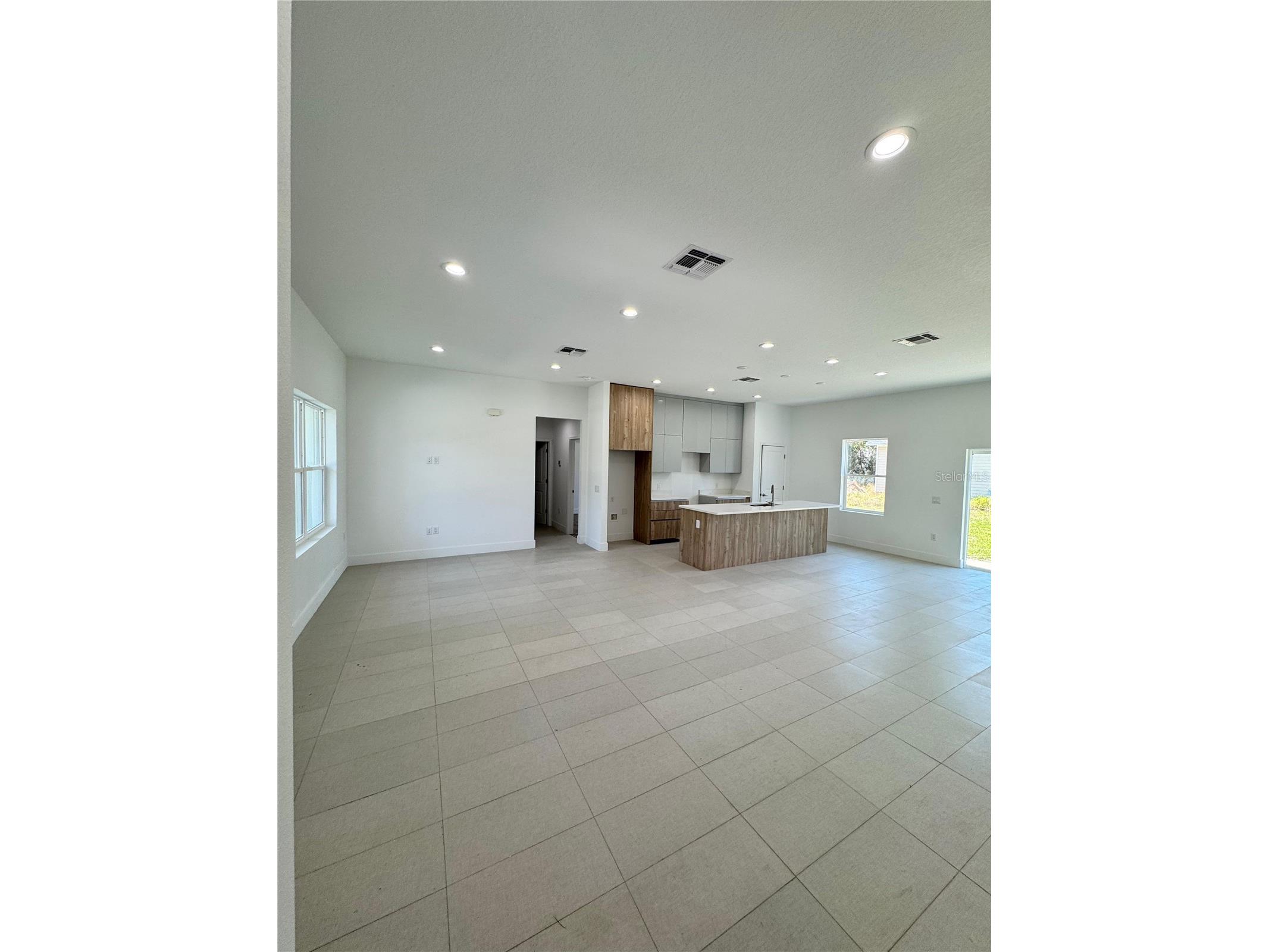 1314 Congo Court Kissimmee FL 34759 A4686872 image10