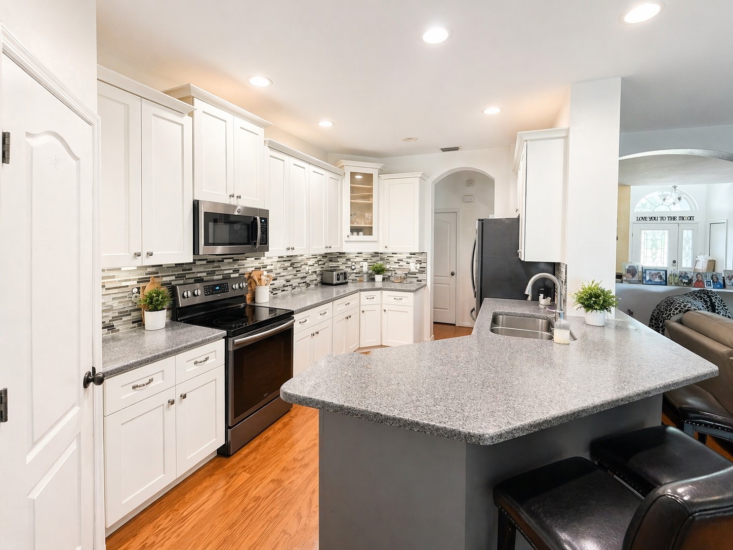 1314 Emerald Hill Way Valrico FL 33594 TB8500266 image2