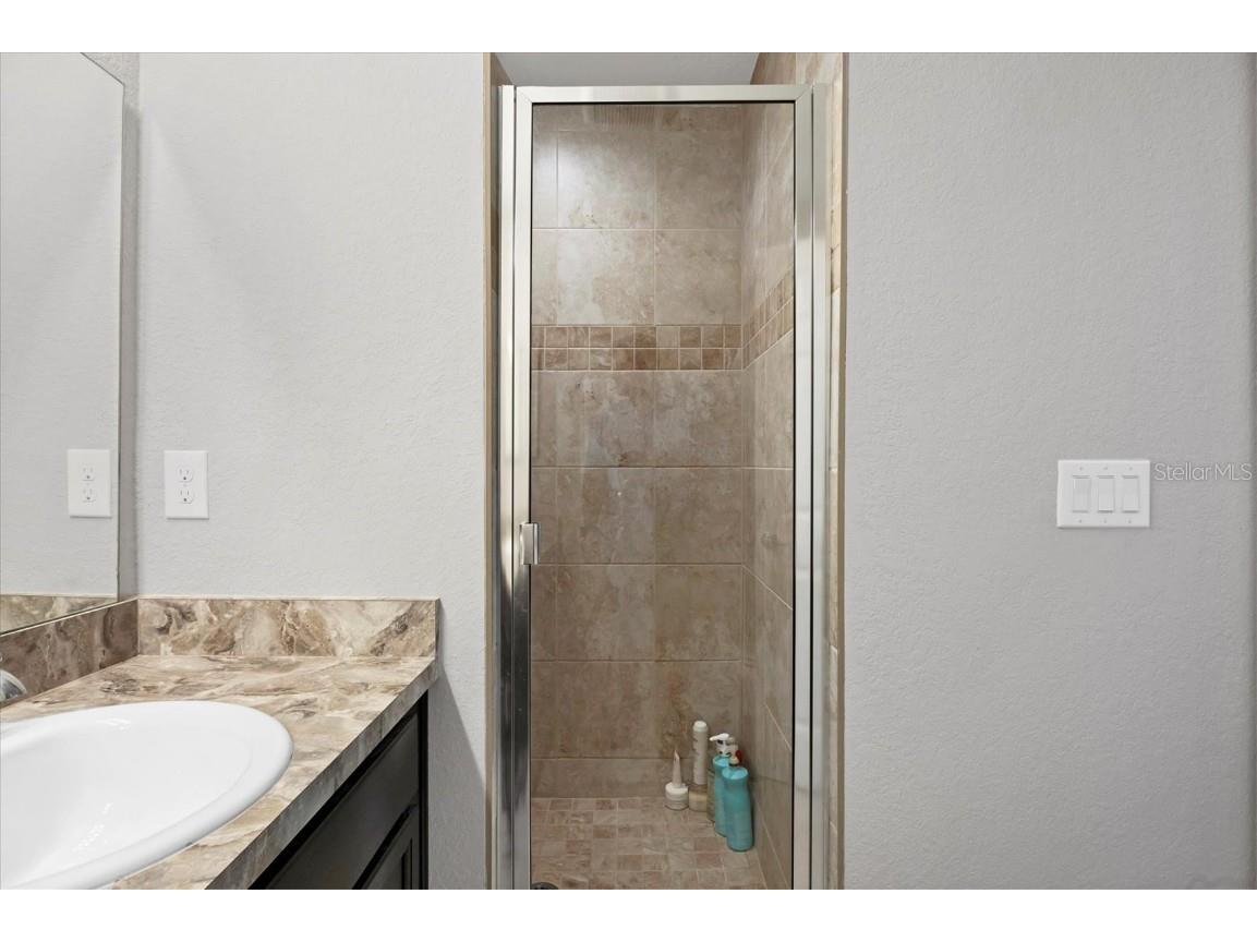 1314 Grantham Drive Sarasota FL 34234 A4672819 image16