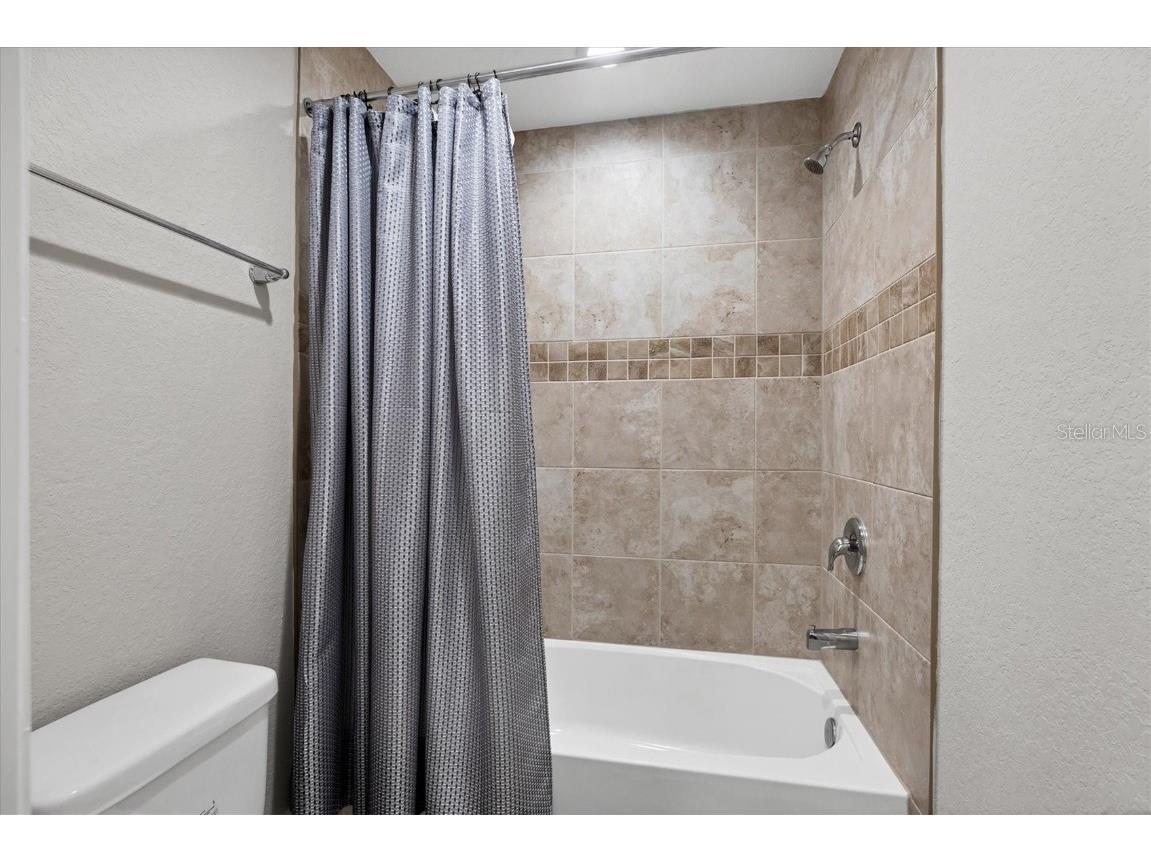 1314 Grantham Drive Sarasota FL 34234 A4672819 image21