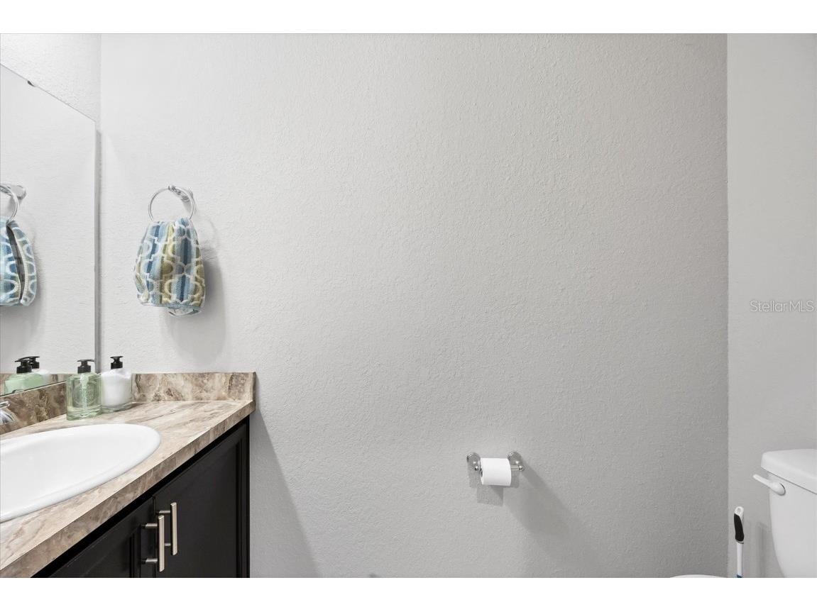 1314 Grantham Drive Sarasota FL 34234 A4672819 image25