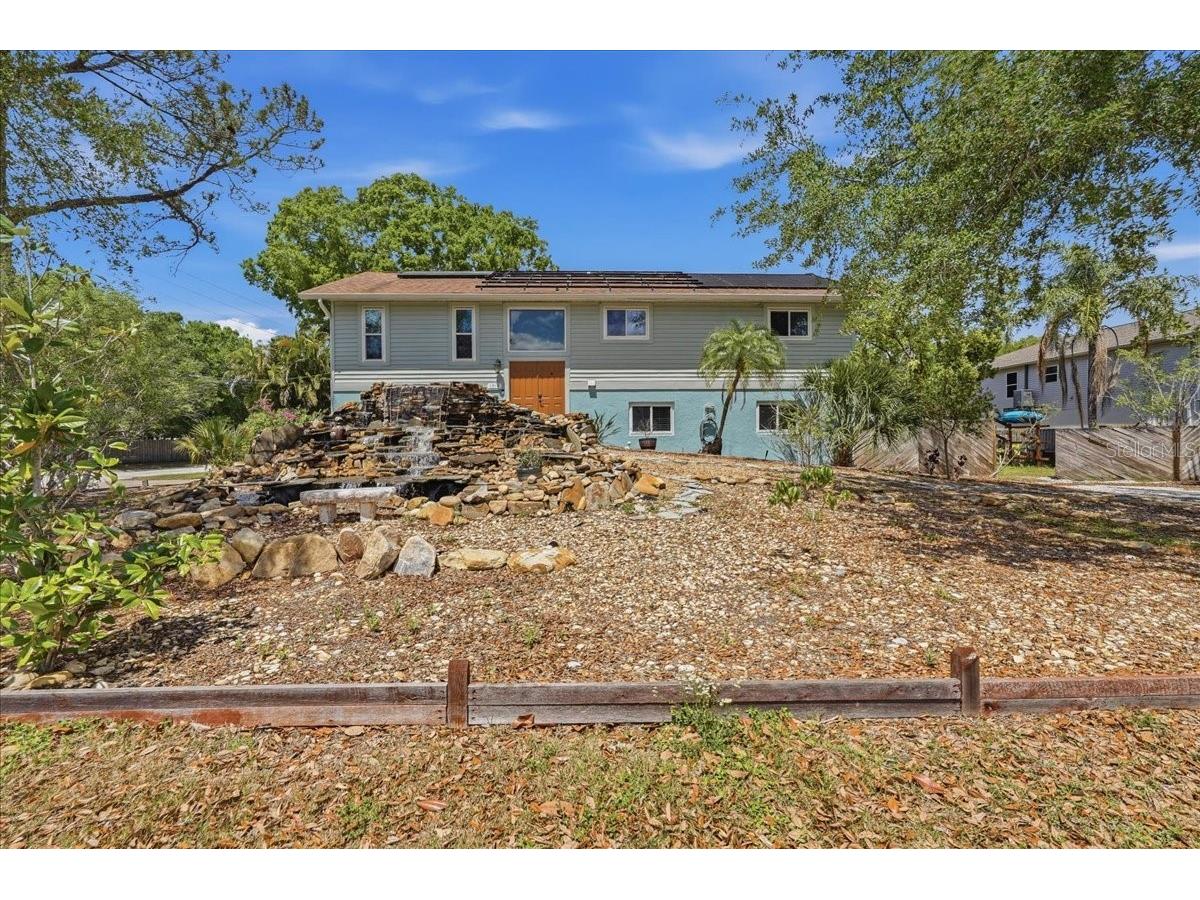 1314 Oleander Drive Tarpon Springs FL 34689 W7884679 image1