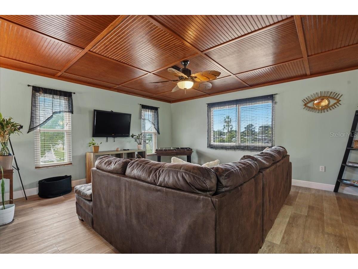 1314 Oleander Drive Tarpon Springs FL 34689 W7884679 image24