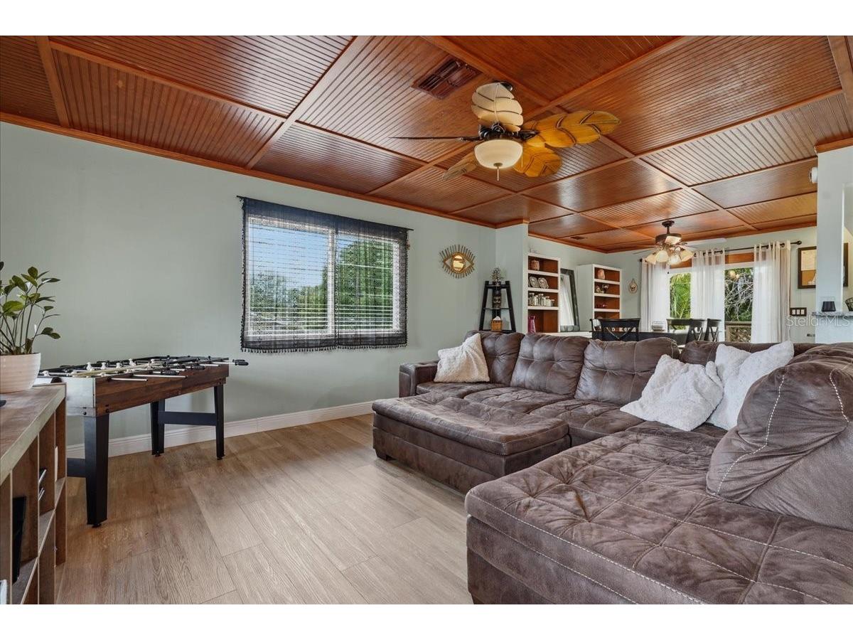 1314 Oleander Drive Tarpon Springs FL 34689 W7884679 image25