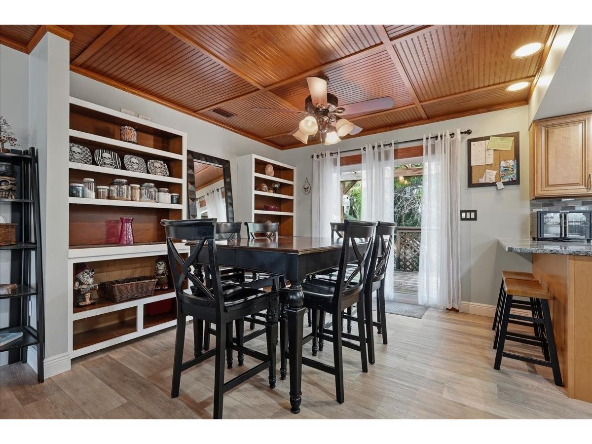 1314 Oleander Drive Tarpon Springs FL 34689 W7884679 image28