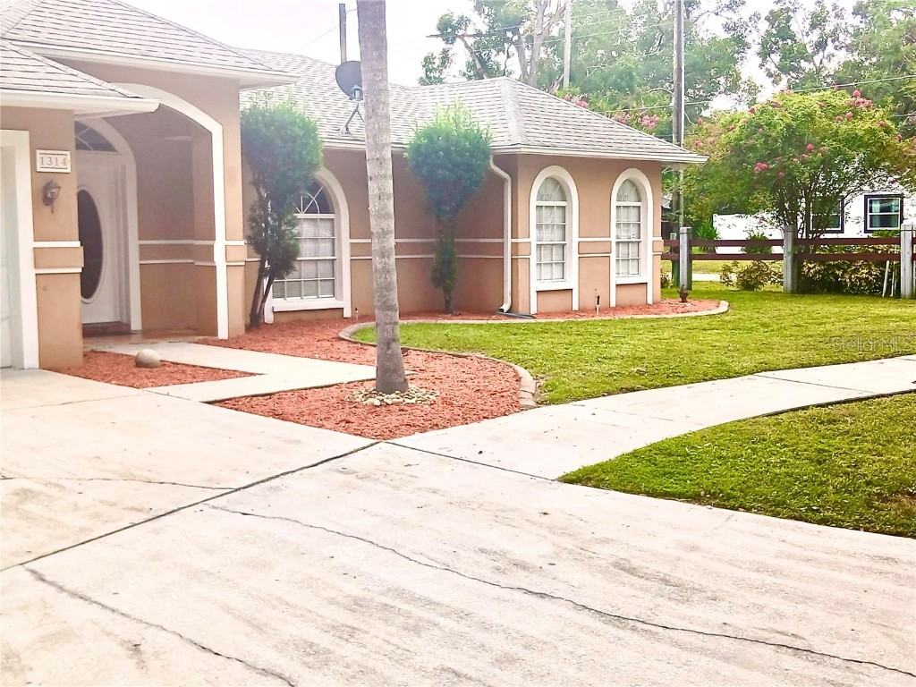 1314 W Carissa Court Tampa FL 33604 TB8417638 image2