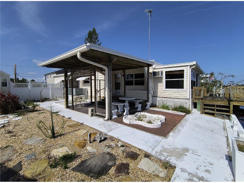 13147 Coxswain Court Hudson FL 34667 - GULF W7875981 image10