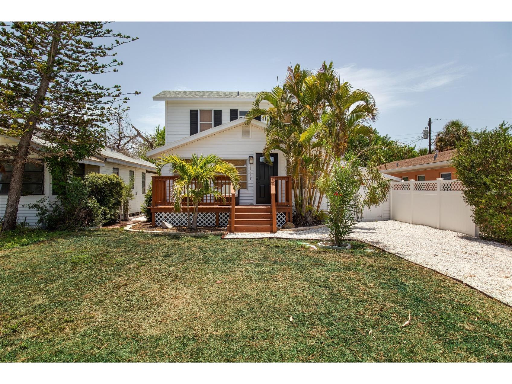 13148 3rd Street E Saint Petersburg FL 33708 TB8529095 image1