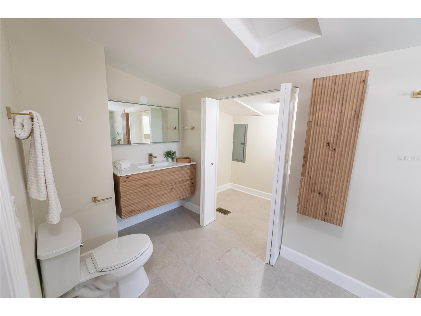 13148 3rd Street E Saint Petersburg FL 33708 TB8529095 image13