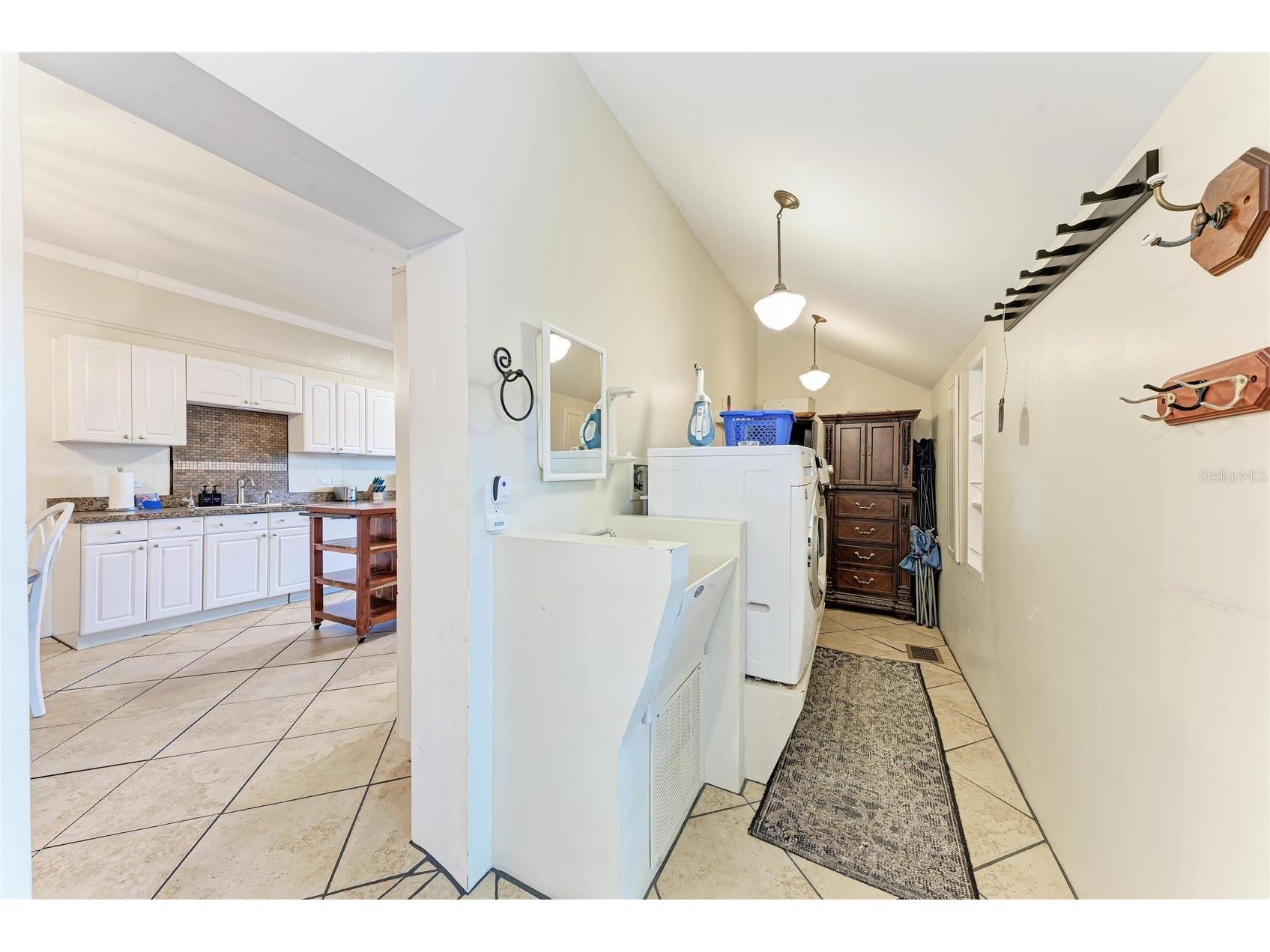 1315 15th Avenue W Bradenton FL 34205 N6142615 image50