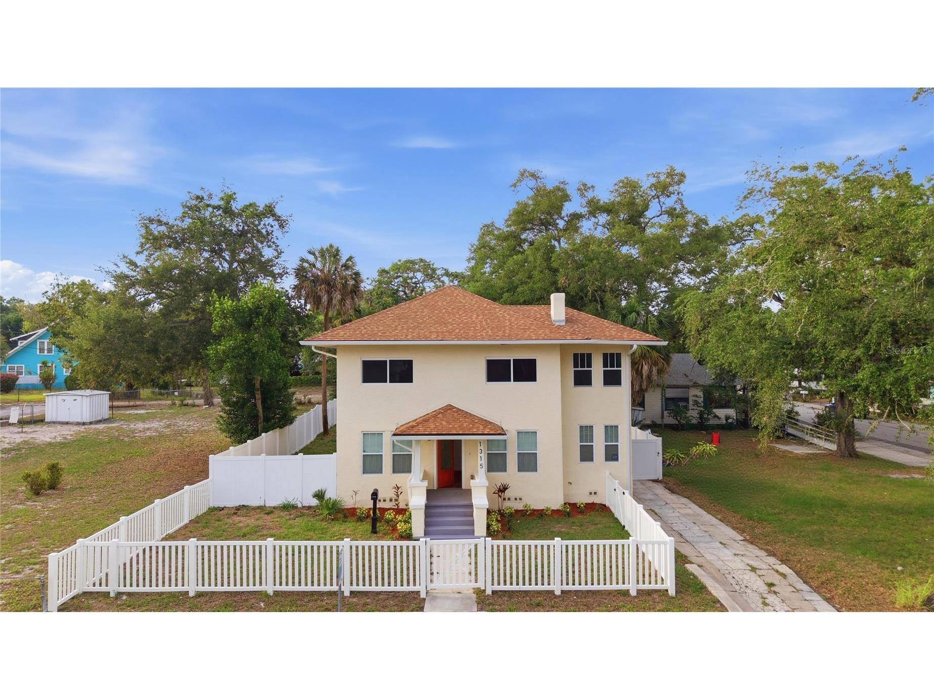 1315 22nd Avenue S Saint Petersburg FL 33705 TB8507777 image2