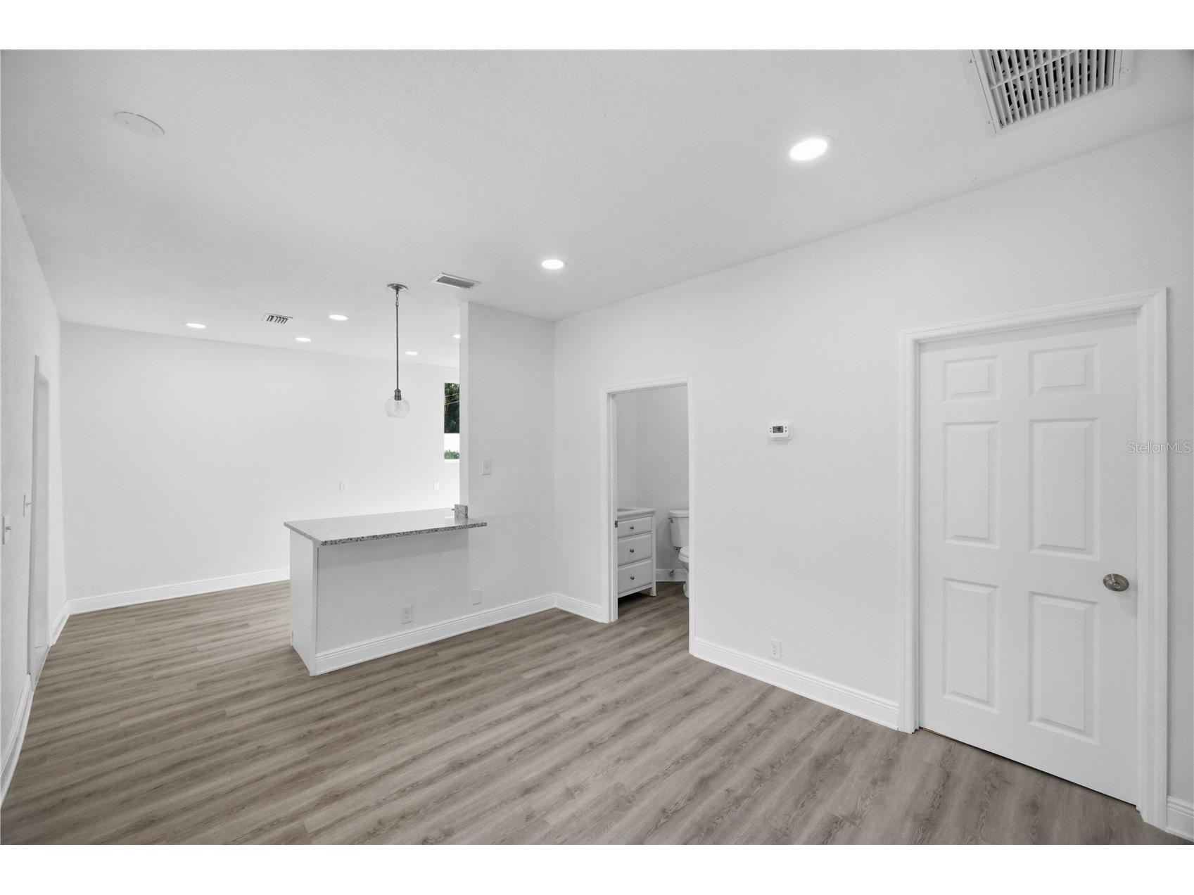 1315 22nd Avenue S Saint Petersburg FL 33705 TB8507777 image38