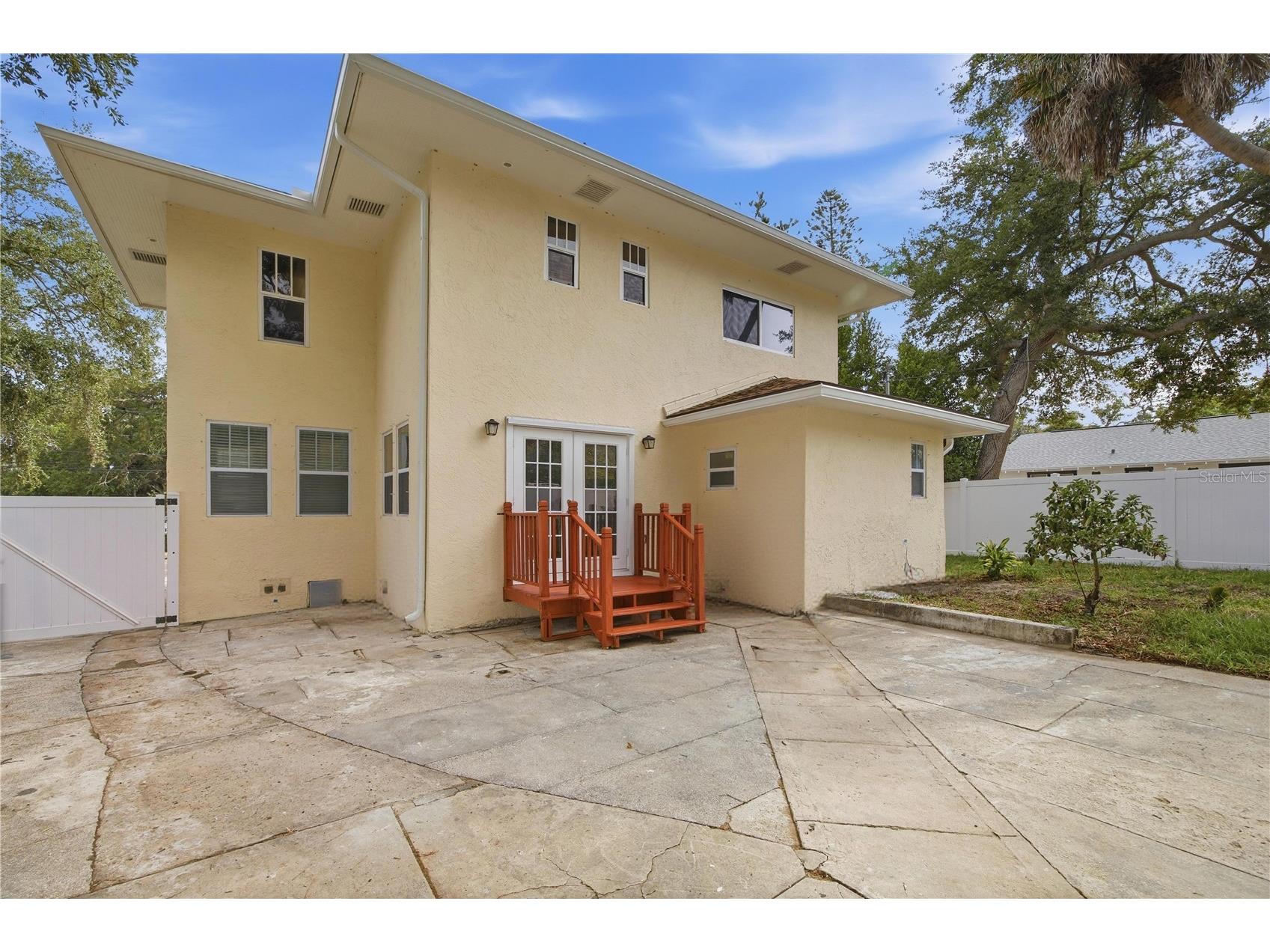 1315 22nd Avenue S Saint Petersburg FL 33705 TB8507777 image46