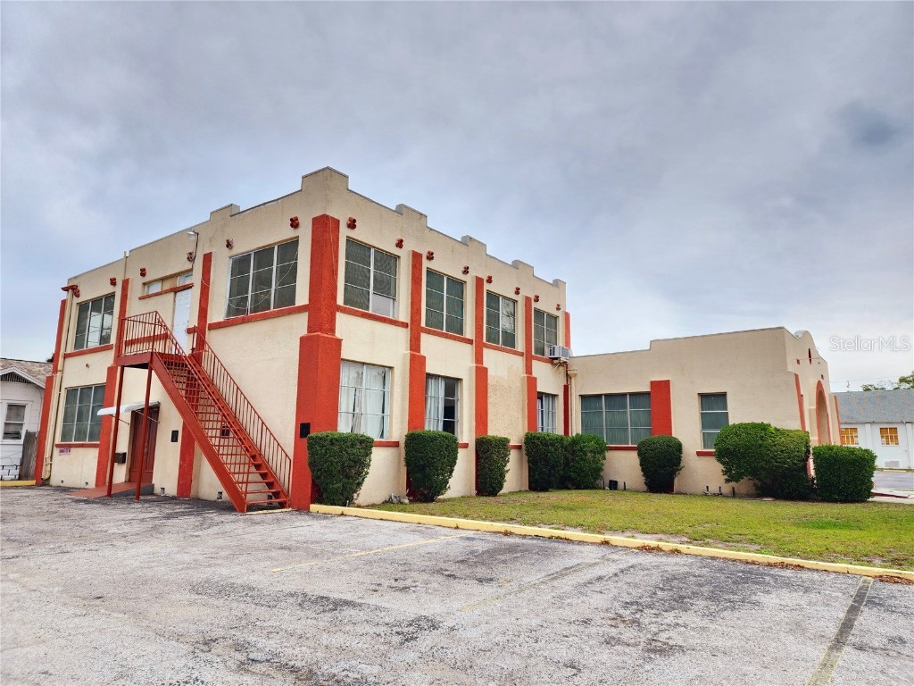 1315 9th Avenue N Saint Petersburg FL 33705 U8233848 image1