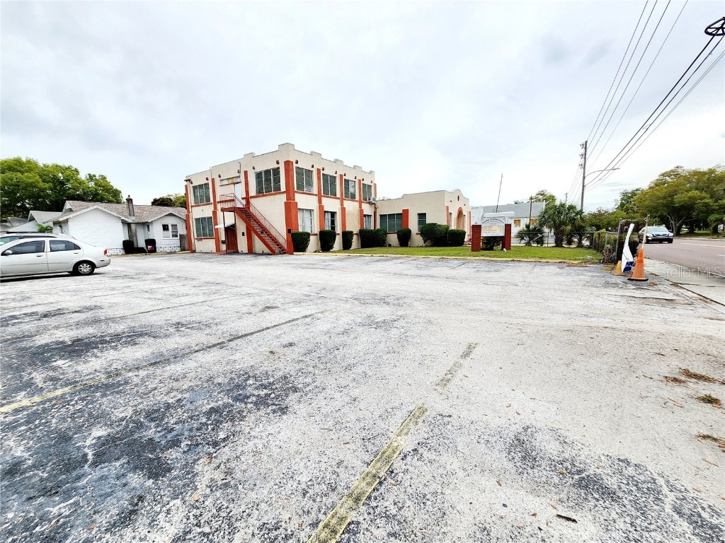 1315 9th Avenue N Saint Petersburg FL 33705 U8233848 image24