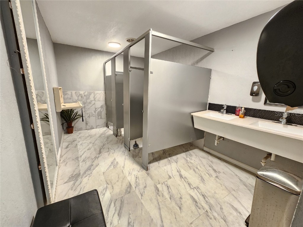 1315 9th Avenue N Saint Petersburg FL 33705 U8233848 image30