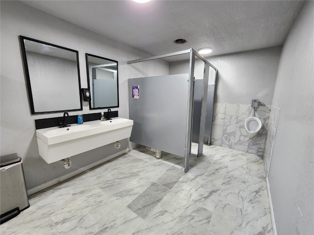 1315 9th Avenue N Saint Petersburg FL 33705 U8233848 image37