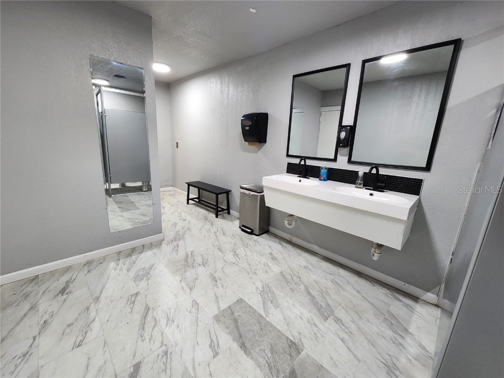 1315 9th Avenue N Saint Petersburg FL 33705 U8233848 image38