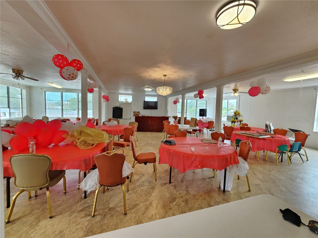 1315 9th Avenue N Saint Petersburg FL 33705 U8233848 image43