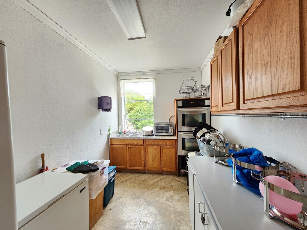 1315 9th Avenue N Saint Petersburg FL 33705 U8233848 image46